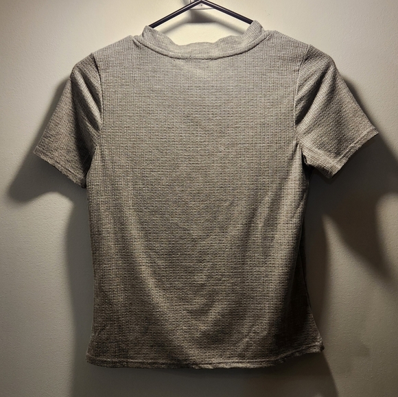 NWT- W5 Size M, Grey Top, Business Casual, Formal, Women, Women Owned Business - Picture 2 of 6